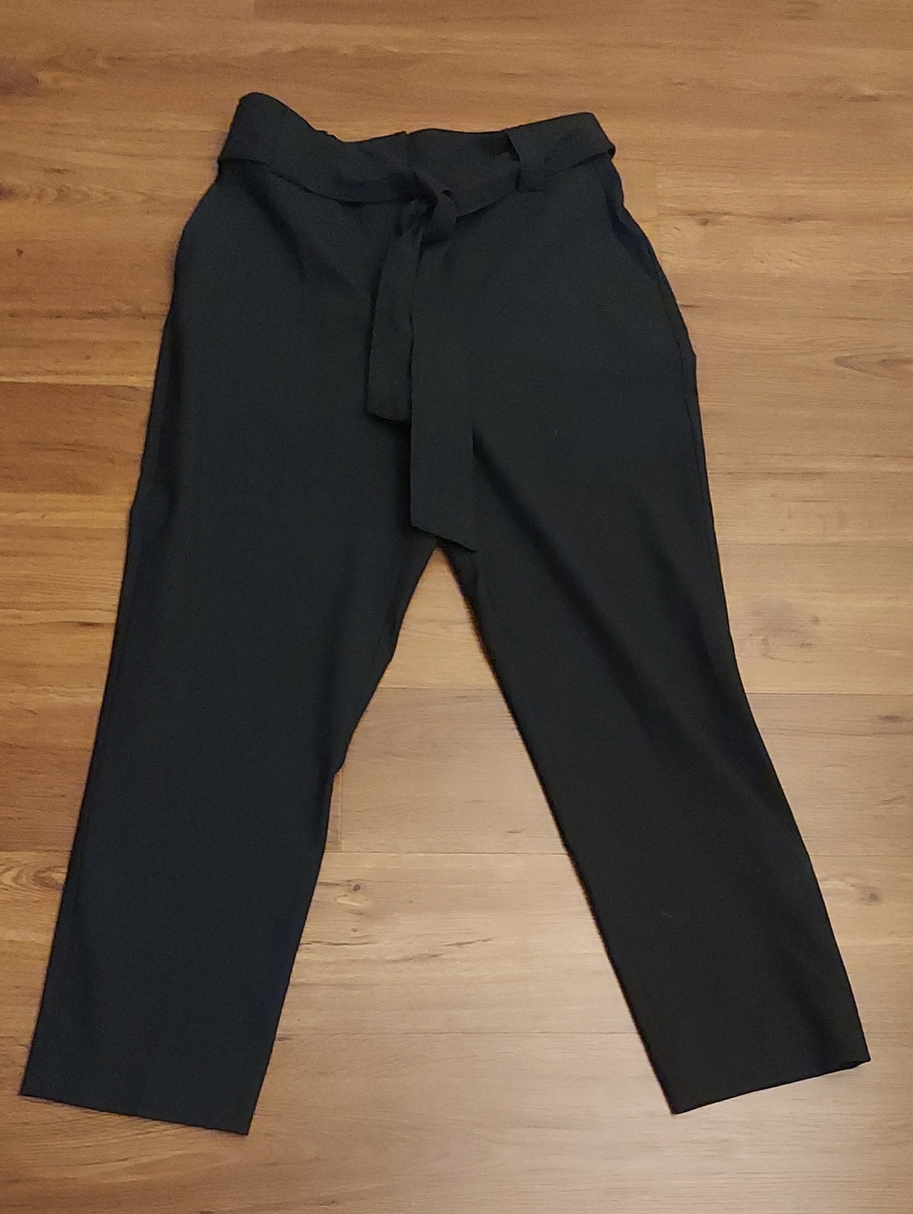 Rachel Zoe Black Cropped Tie-Waist Pants